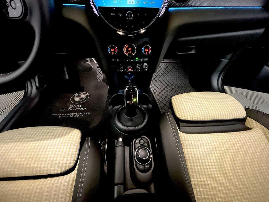 used 2023 MINI Hardtop car, priced at $29,993