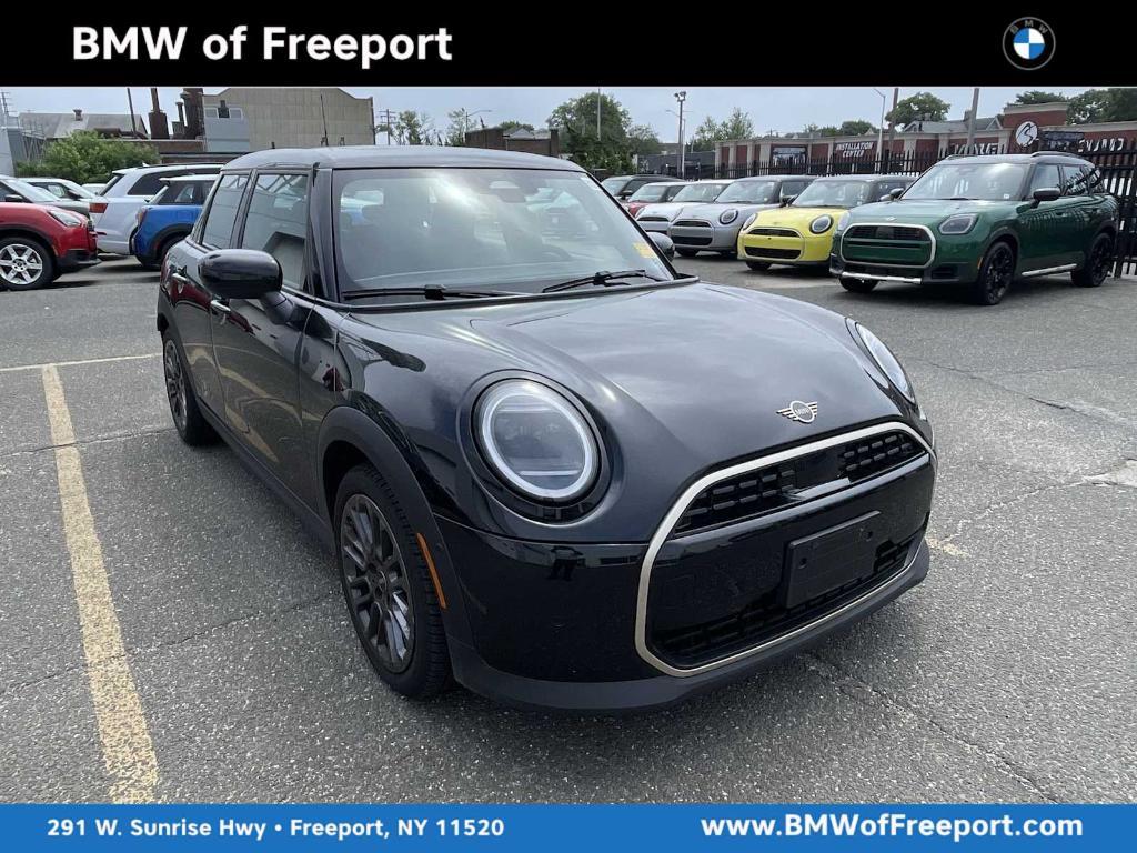 used 2025 MINI Hardtop car, priced at $30,943
