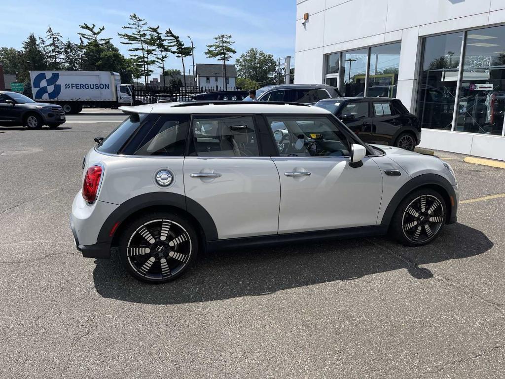 used 2023 MINI Hardtop car, priced at $24,943