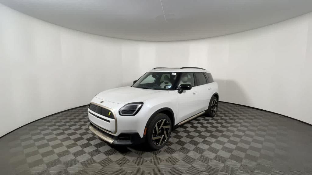 new 2025 MINI Countryman car, priced at $49,470