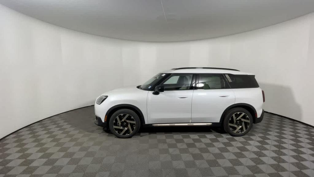 new 2025 MINI Countryman car, priced at $49,470