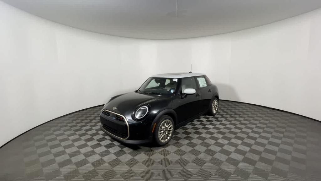 new 2025 MINI Hardtop car, priced at $36,670