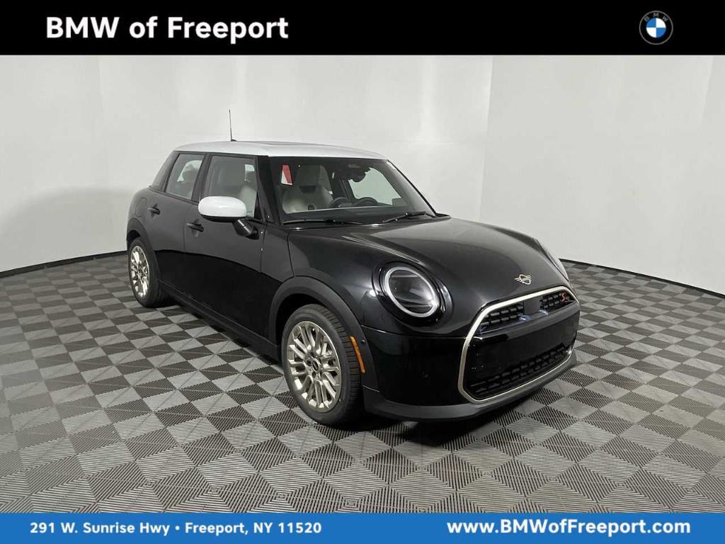 new 2025 MINI Hardtop car, priced at $36,670