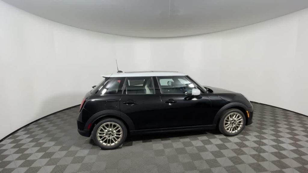 new 2025 MINI Hardtop car, priced at $36,670