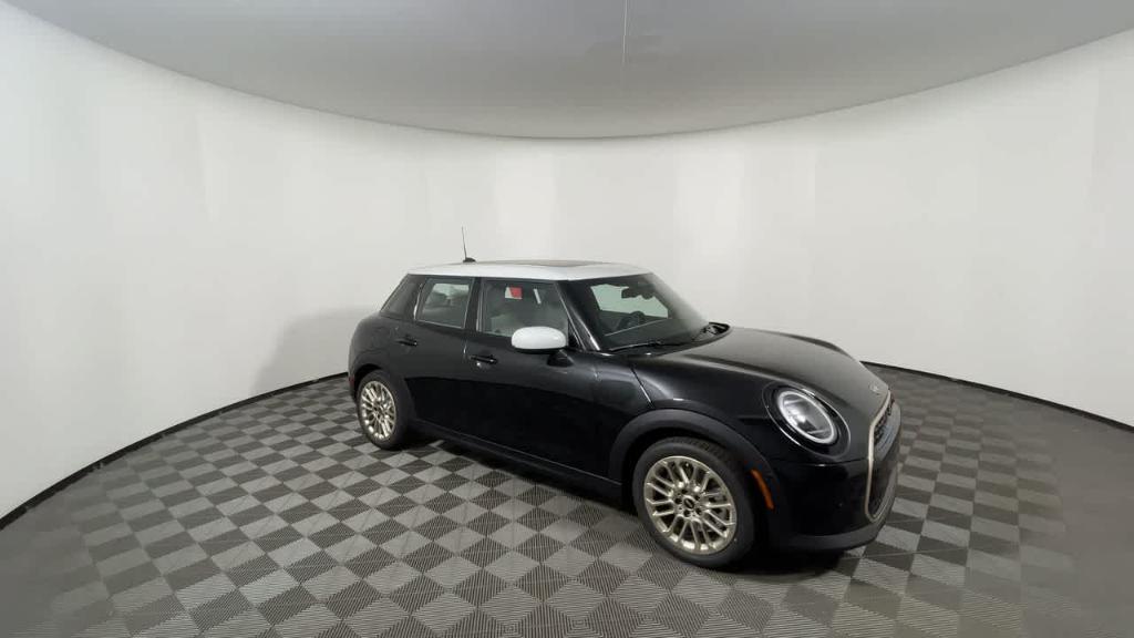 new 2025 MINI Hardtop car, priced at $36,670