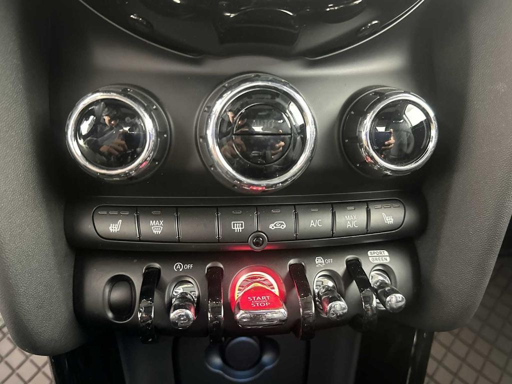 used 2023 MINI Hardtop car, priced at $27,488