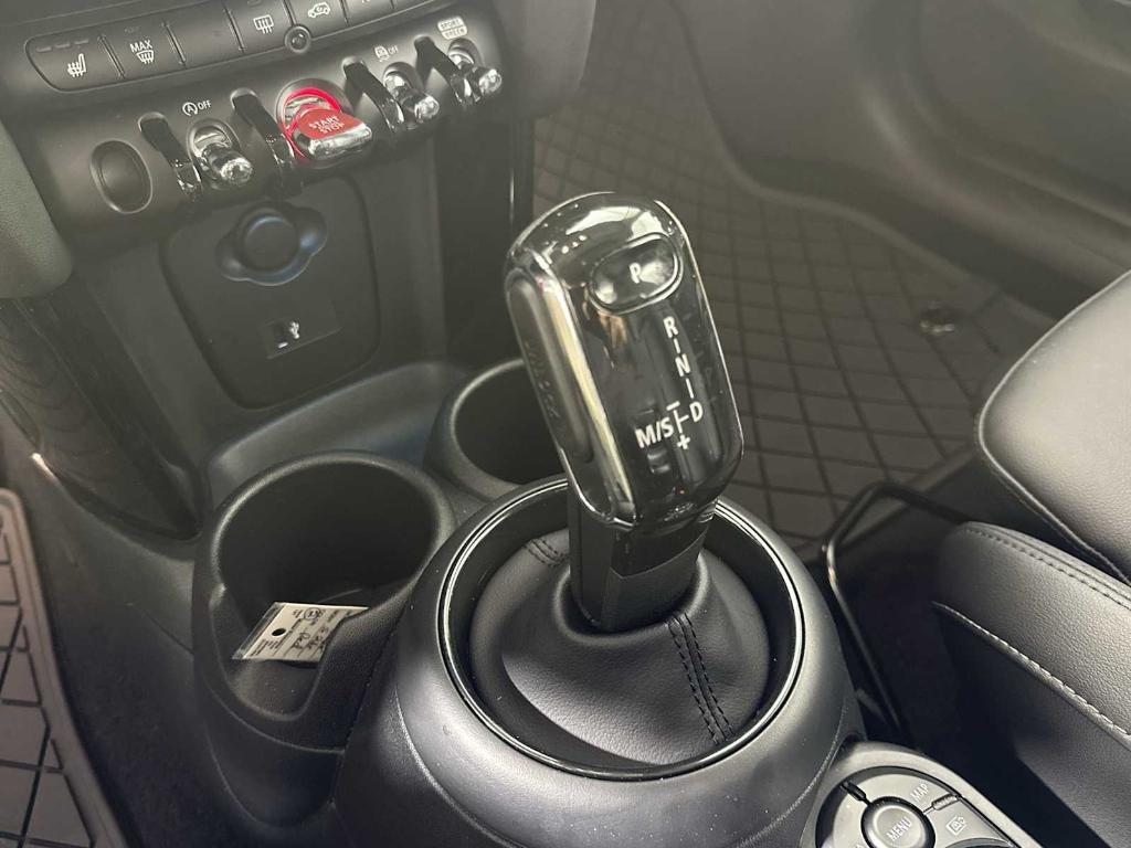 used 2023 MINI Hardtop car, priced at $27,488