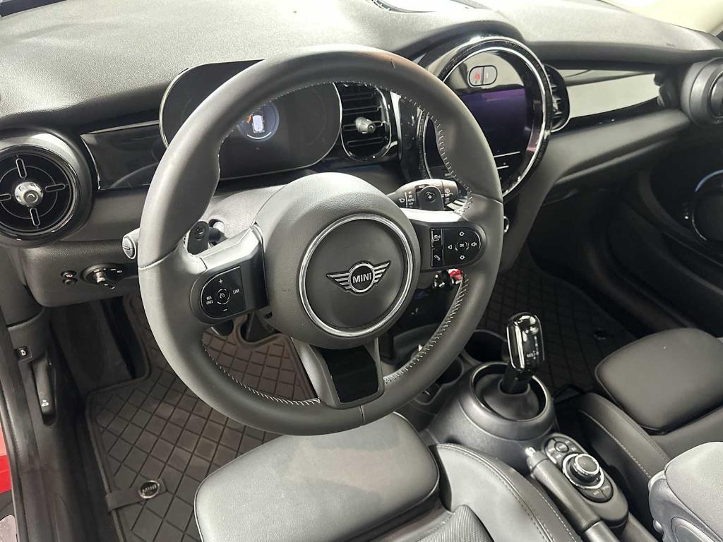 used 2023 MINI Hardtop car, priced at $27,488