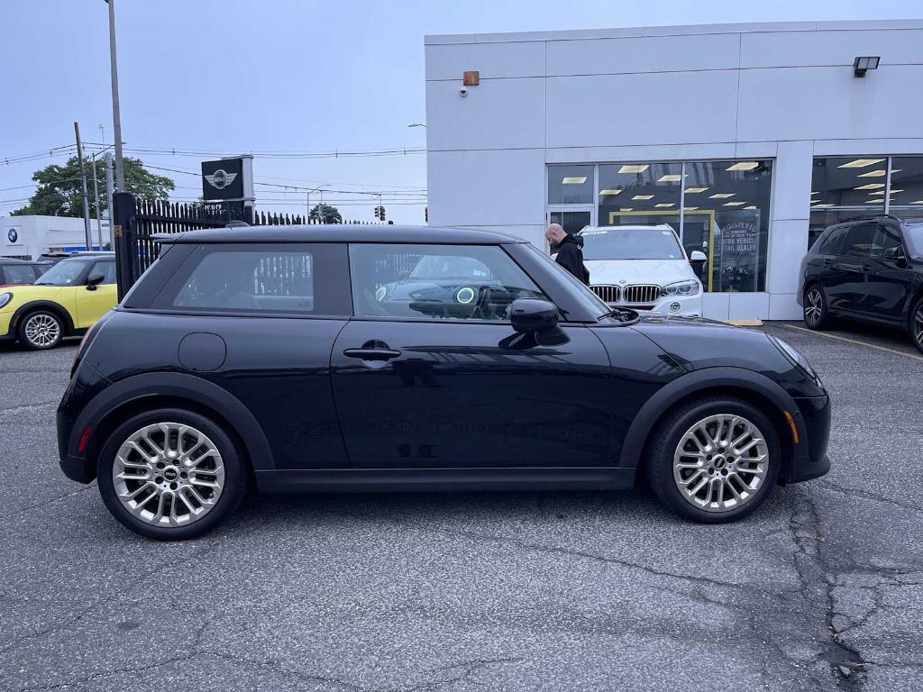 used 2025 MINI Hardtop car
