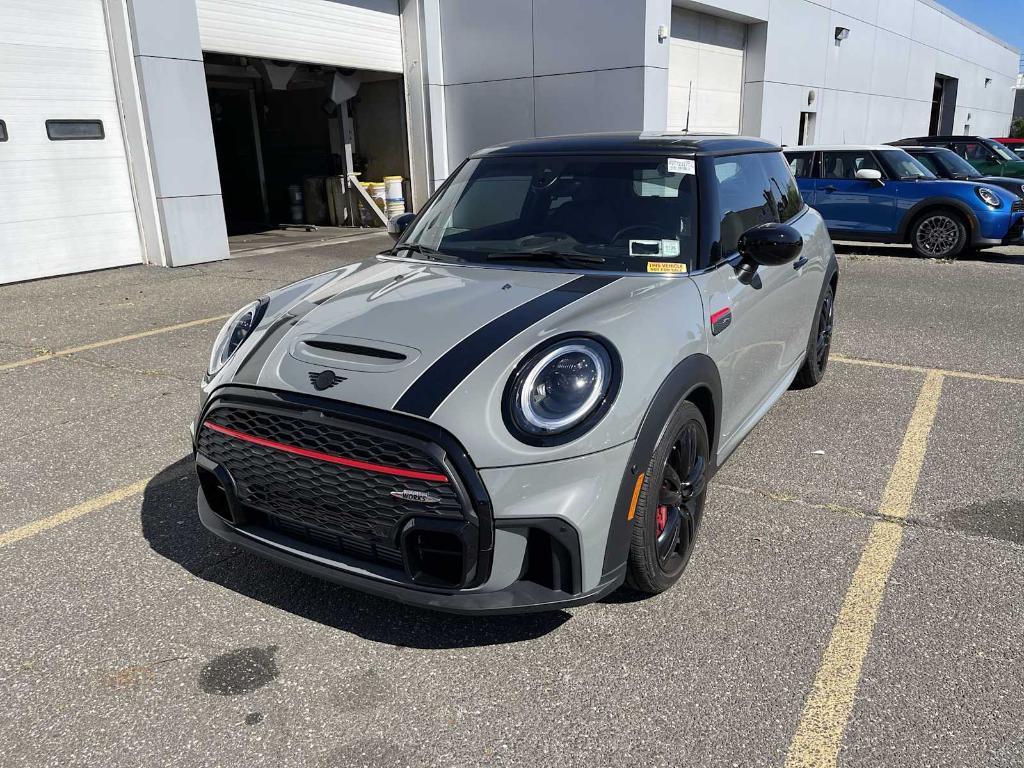 used 2023 MINI Hardtop car, priced at $31,995