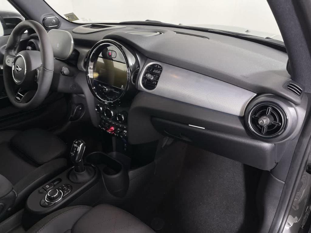 used 2023 MINI Hardtop car, priced at $31,995