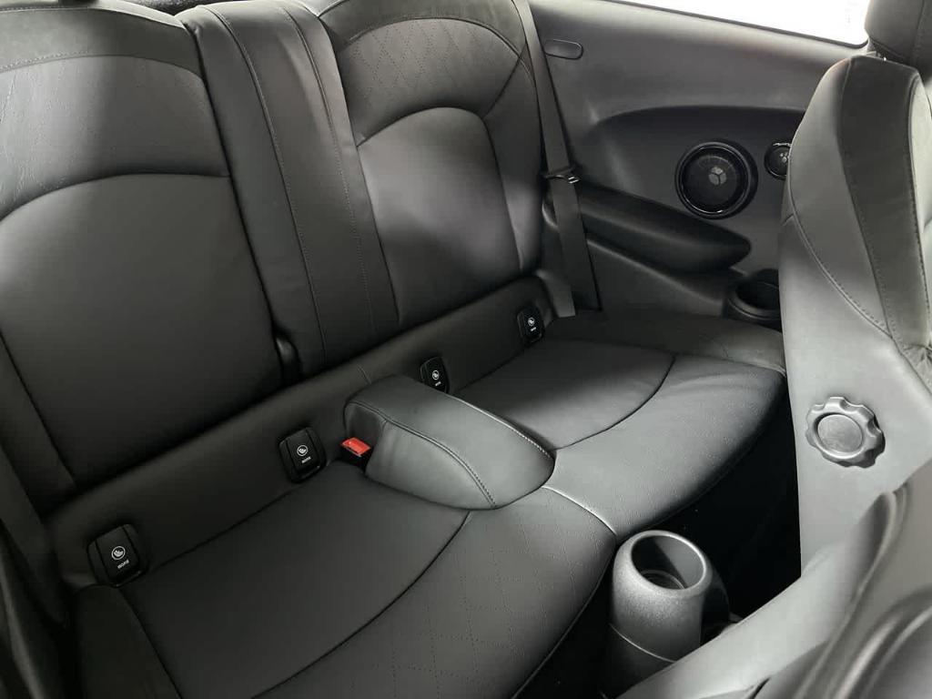 used 2023 MINI Hardtop car, priced at $31,995