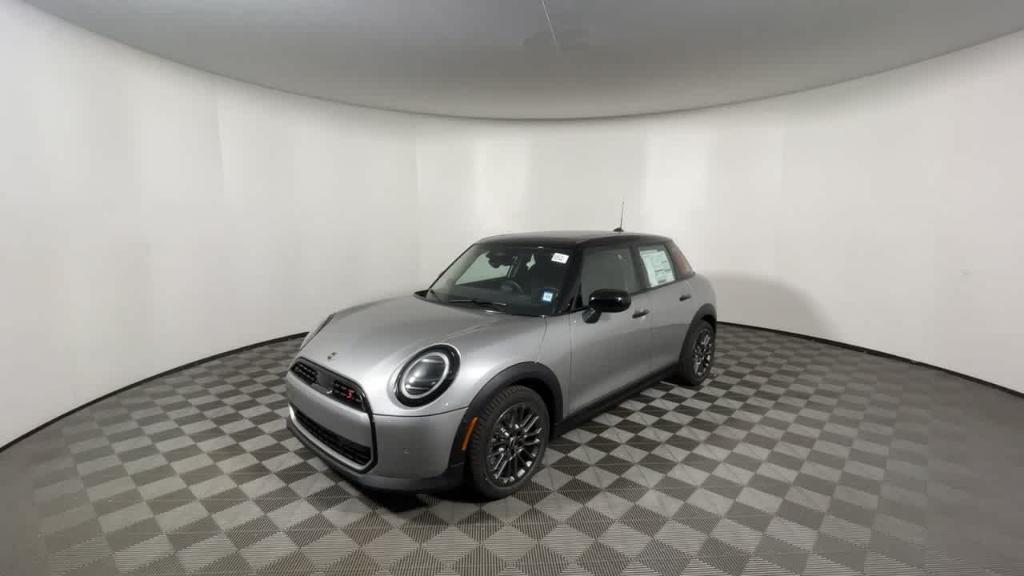 new 2025 MINI Hardtop car, priced at $37,445