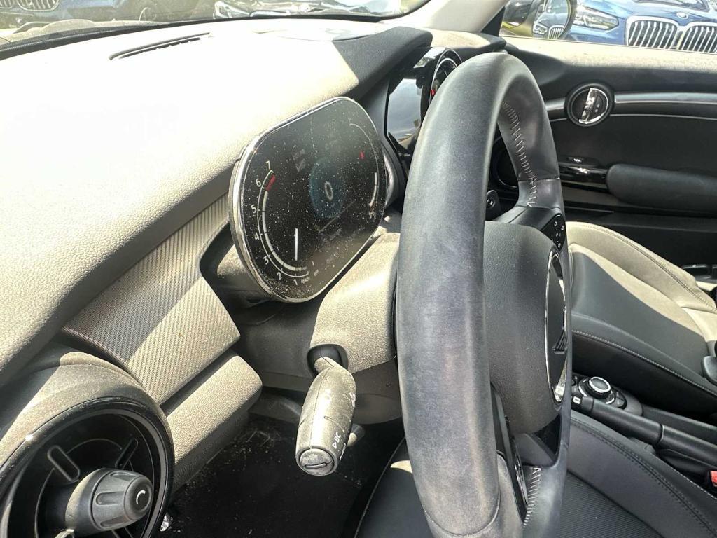 used 2023 MINI Hardtop car, priced at $24,943