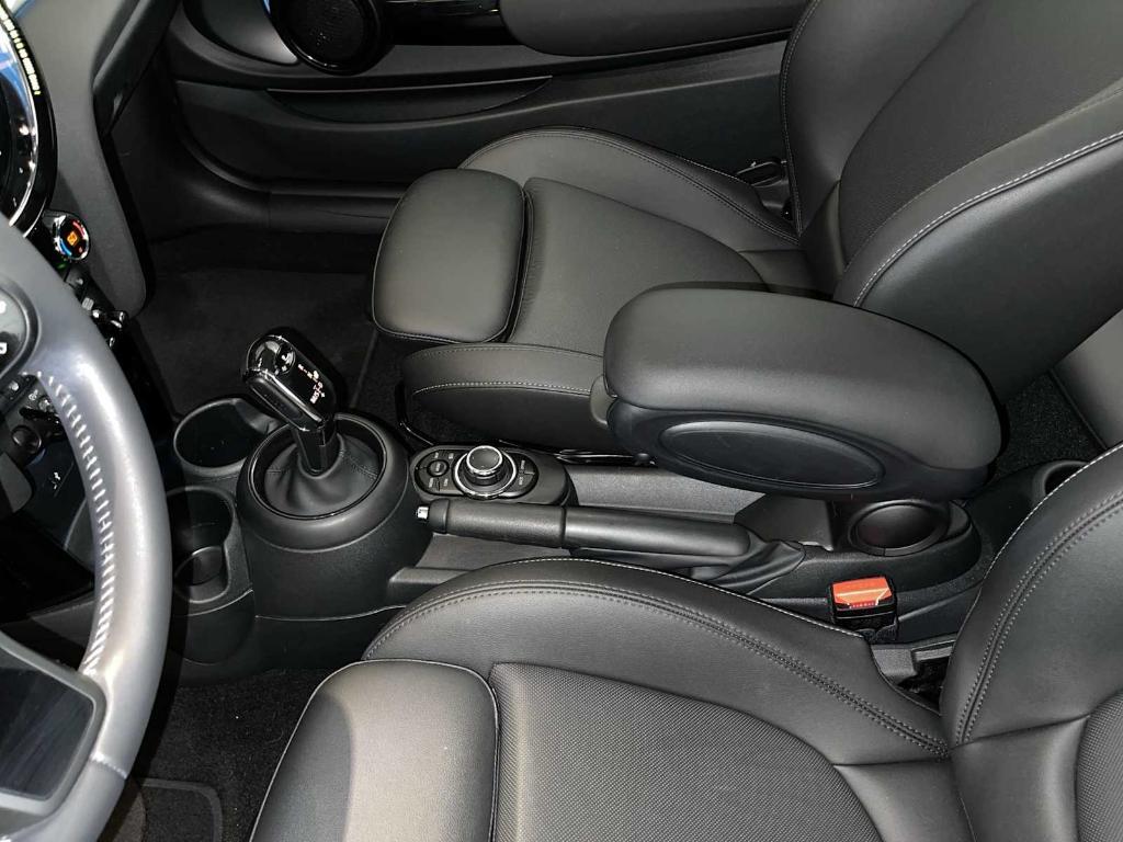 used 2023 MINI Hardtop car, priced at $23,795
