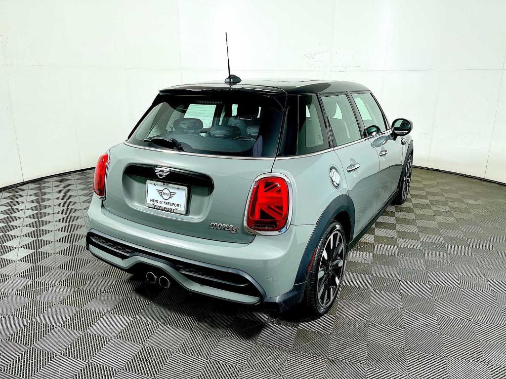 used 2023 MINI Hardtop car, priced at $23,888