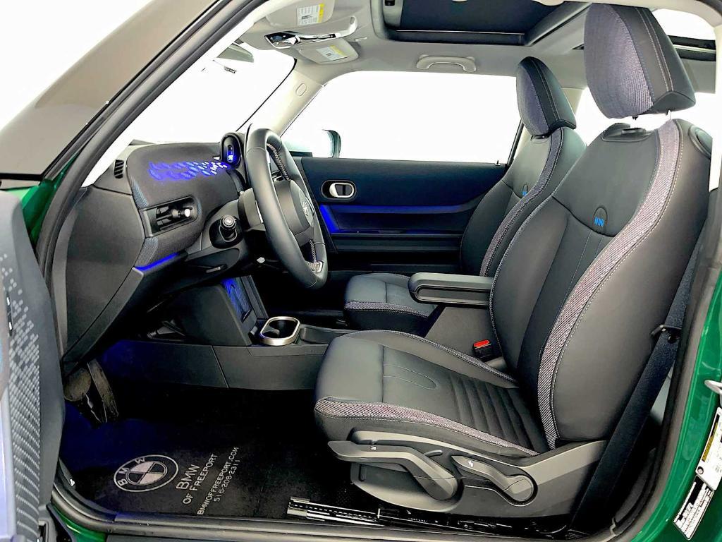 used 2025 MINI Hardtop car, priced at $31,493