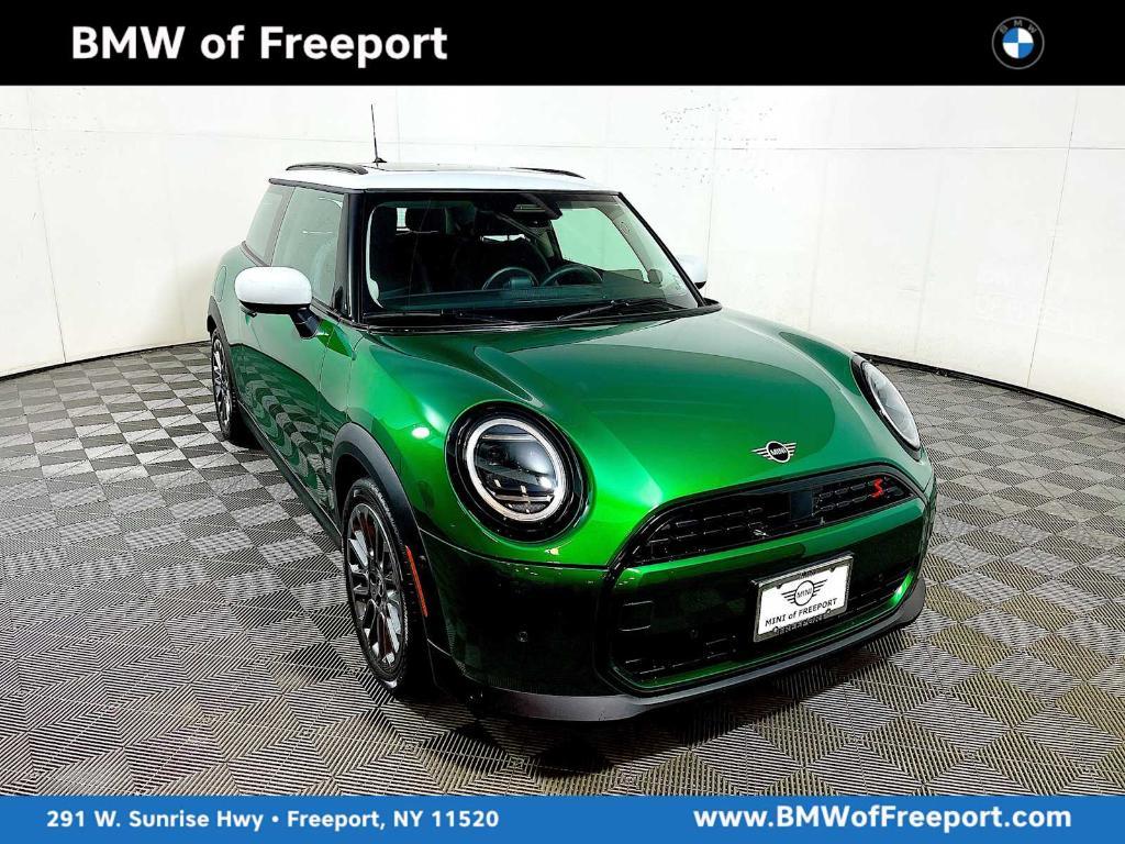 used 2025 MINI Hardtop car, priced at $31,493