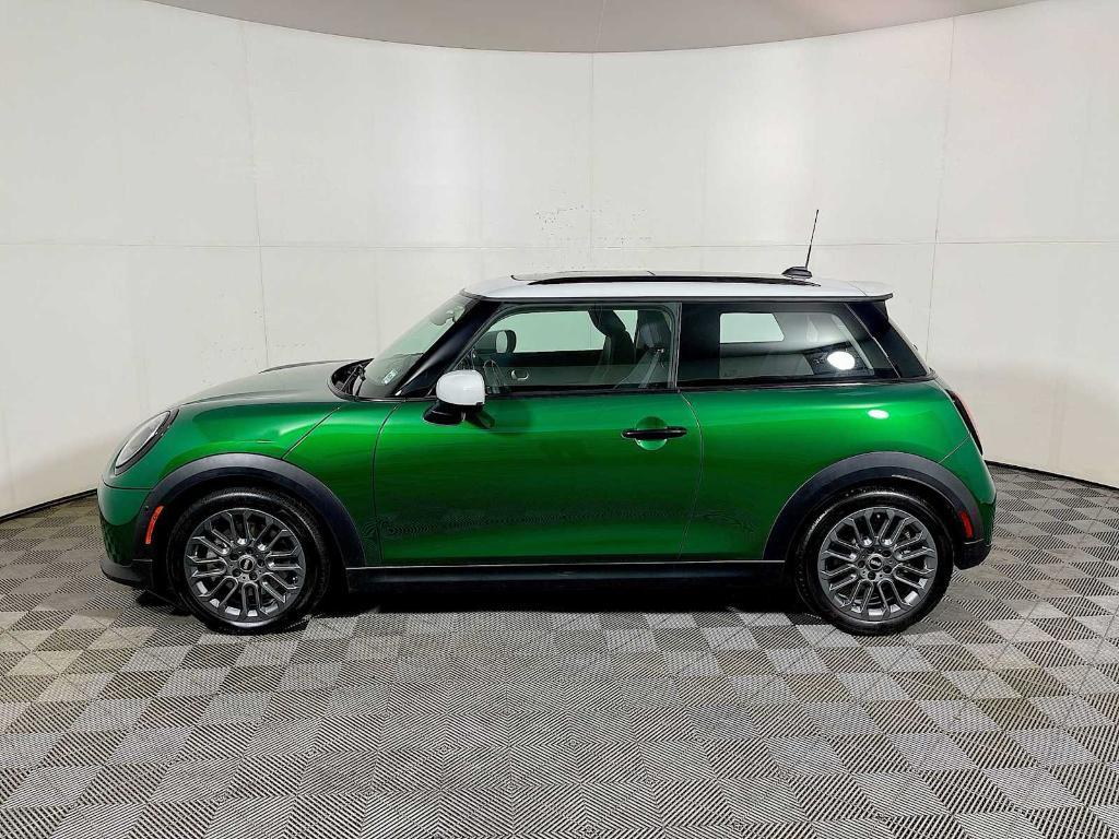used 2025 MINI Hardtop car, priced at $31,493