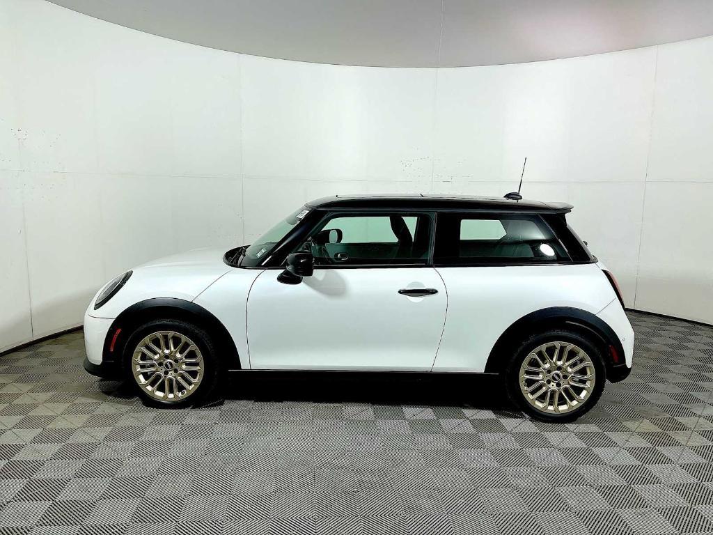 used 2025 MINI Hardtop car, priced at $33,995