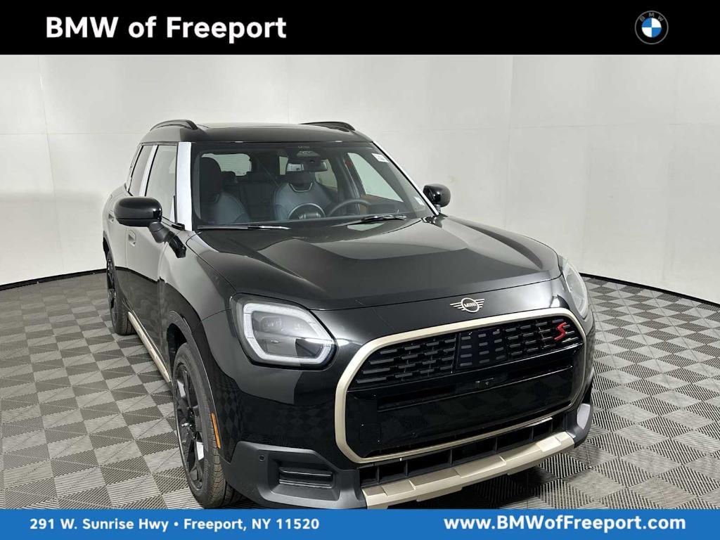 new 2025 MINI Countryman car, priced at $43,525
