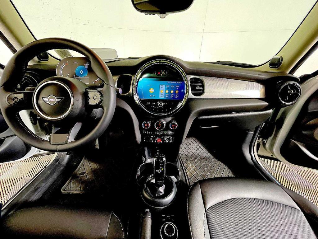 used 2023 MINI Hardtop car, priced at $23,993