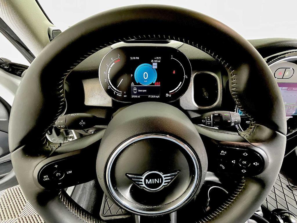 used 2023 MINI Hardtop car, priced at $23,993