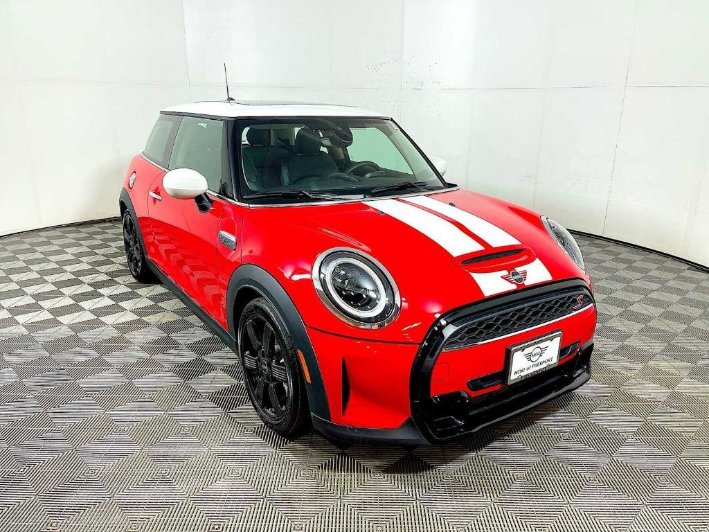 used 2023 MINI Hardtop car, priced at $24,943