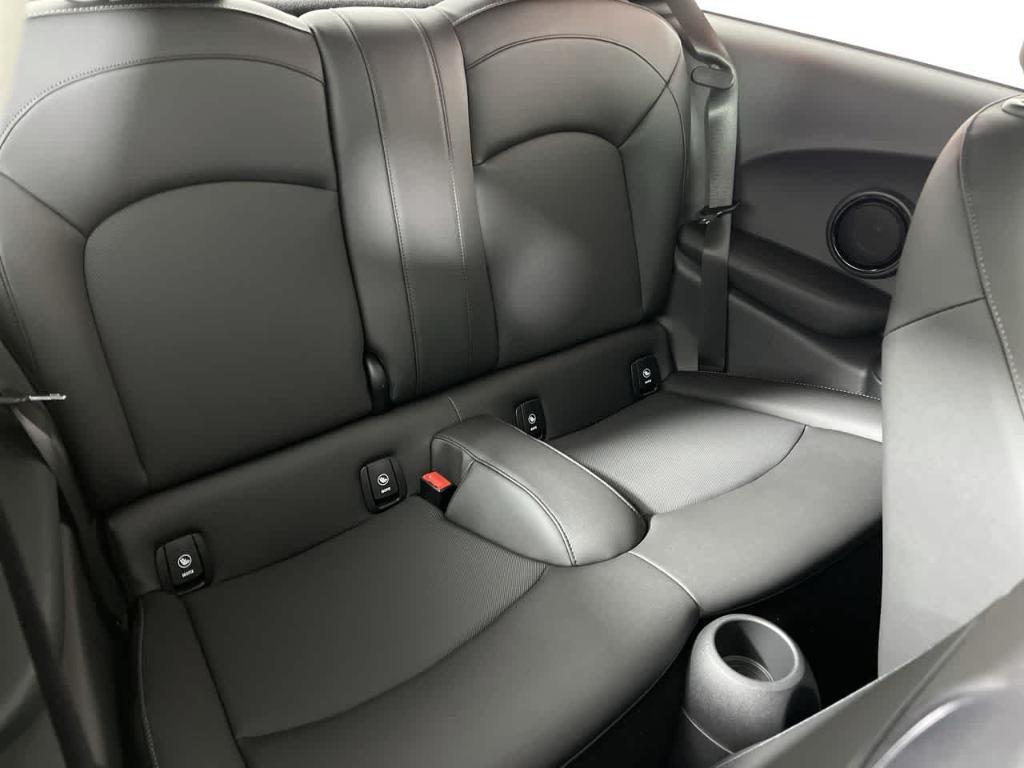 used 2023 MINI Hardtop car, priced at $23,993
