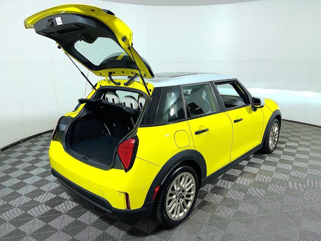 used 2025 MINI Hardtop car, priced at $33,943