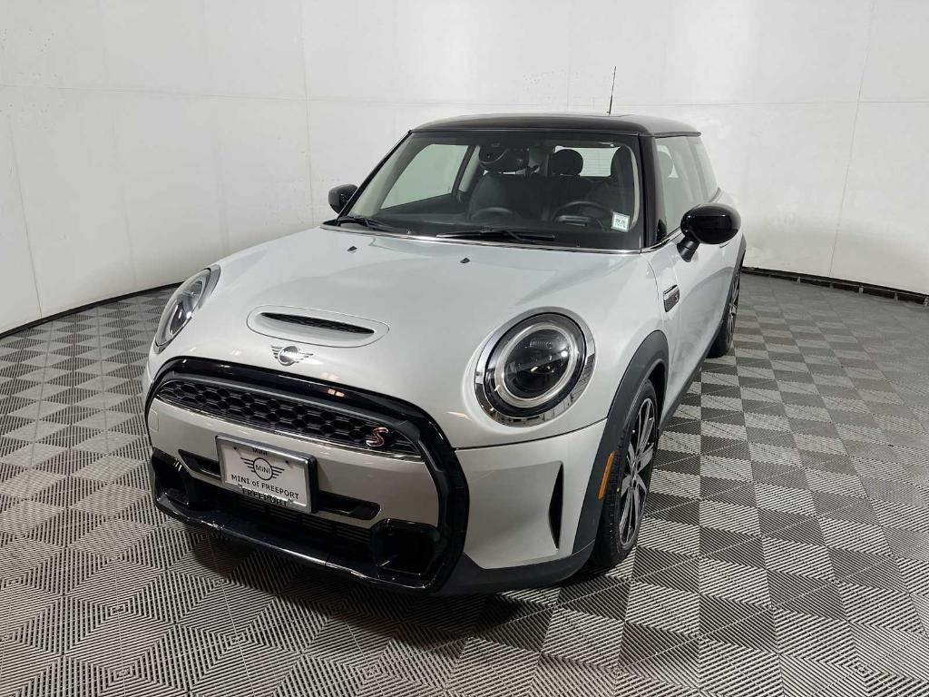 used 2023 MINI Hardtop car, priced at $24,498