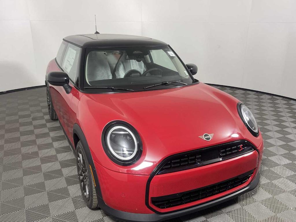 new 2025 MINI Hardtop car, priced at $35,595