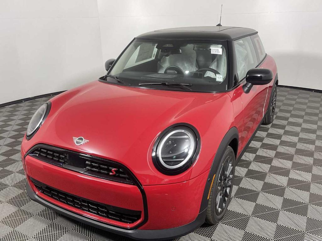 new 2025 MINI Hardtop car, priced at $35,595