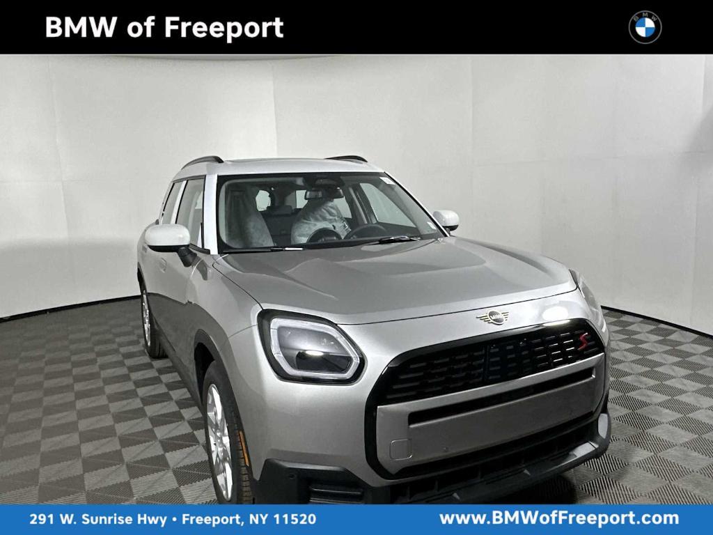 new 2025 MINI Countryman car, priced at $40,405