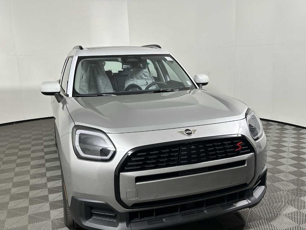 new 2025 MINI Countryman car, priced at $40,405