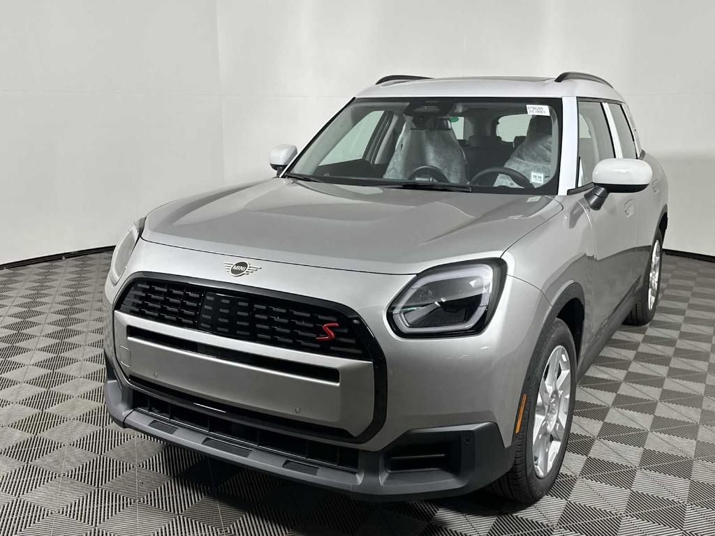 new 2025 MINI Countryman car, priced at $40,405