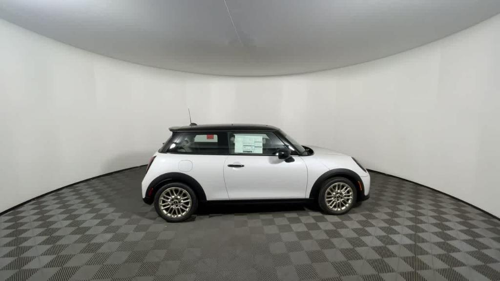 new 2025 MINI Hardtop car, priced at $36,595