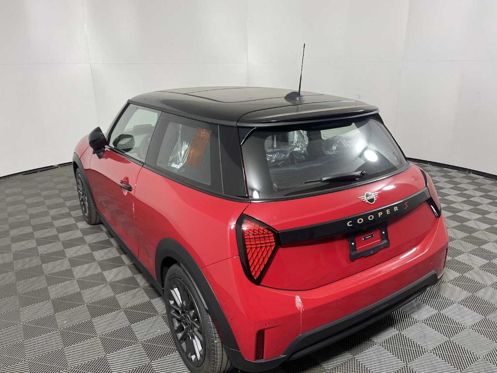 new 2025 MINI Hardtop car, priced at $36,775