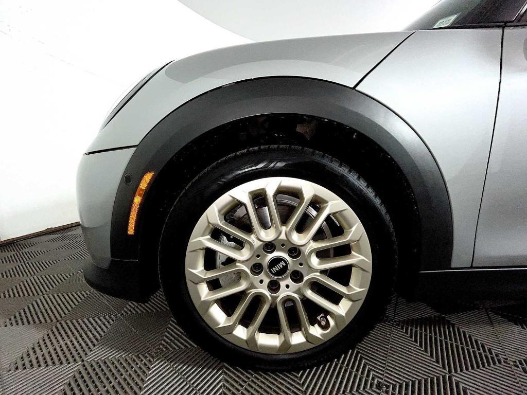 used 2025 MINI Hardtop car, priced at $29,943
