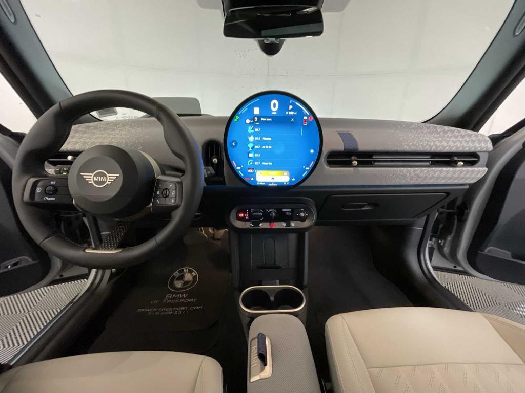 used 2025 MINI Hardtop car, priced at $29,943