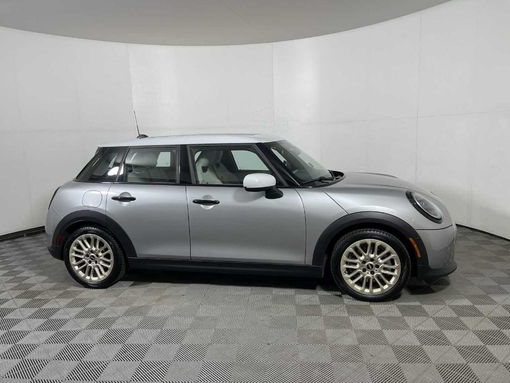 used 2025 MINI Hardtop car, priced at $29,943