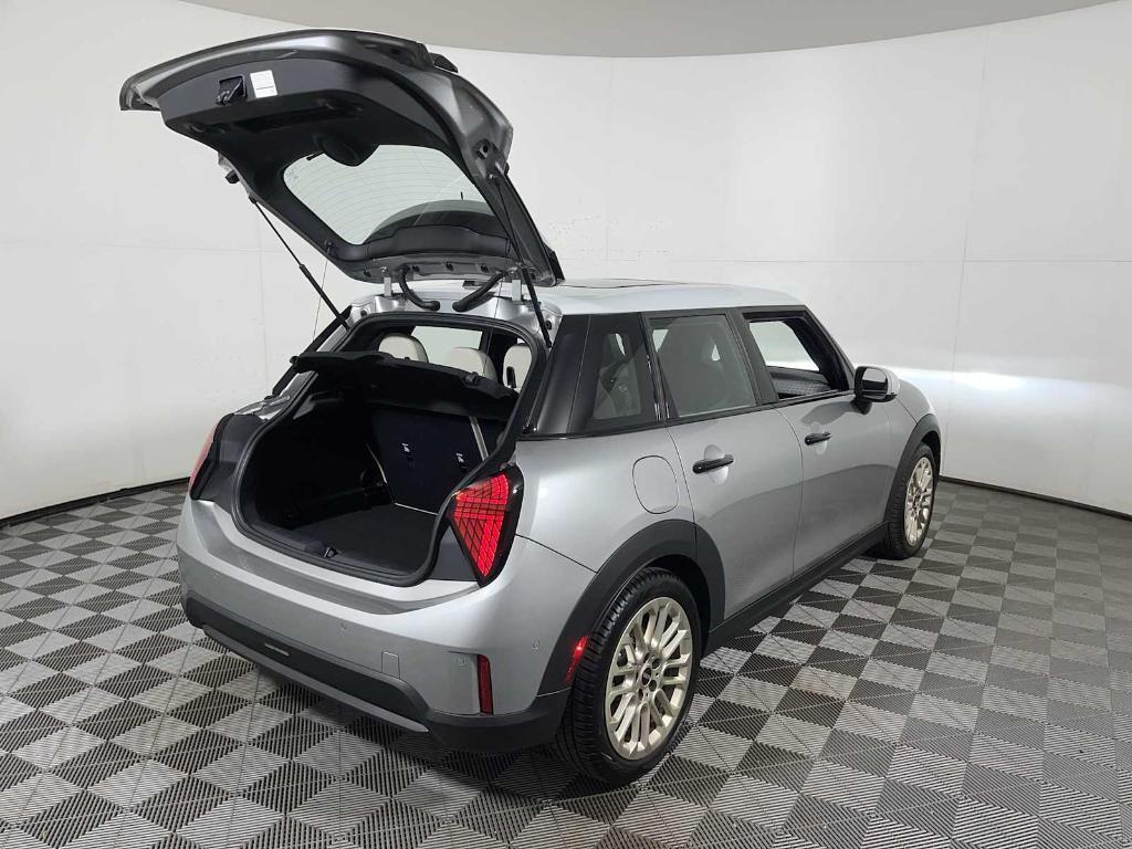 used 2025 MINI Hardtop car, priced at $29,943