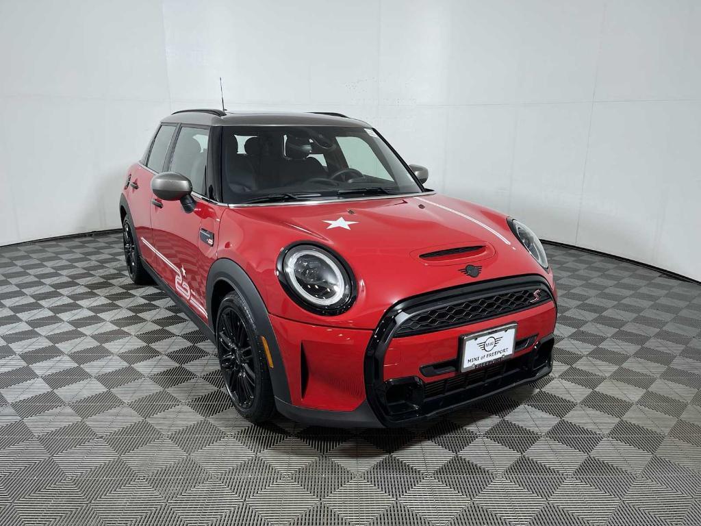 used 2023 MINI Hardtop car, priced at $27,993