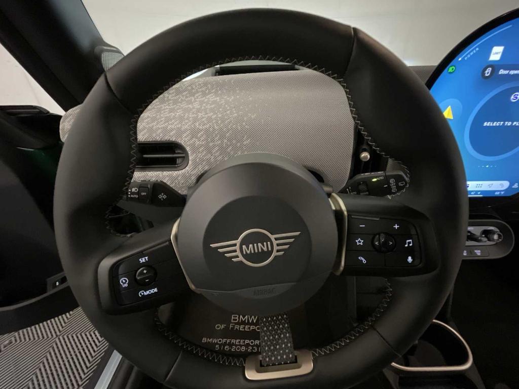 used 2025 MINI Hardtop car, priced at $29,943