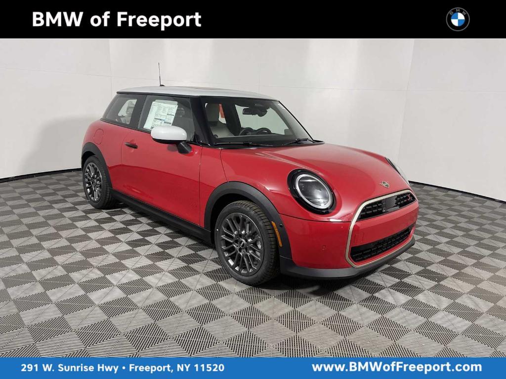 new 2025 MINI Hardtop car, priced at $36,595