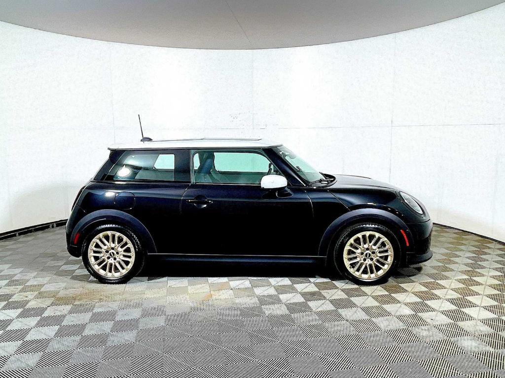 used 2025 MINI Hardtop car, priced at $33,493