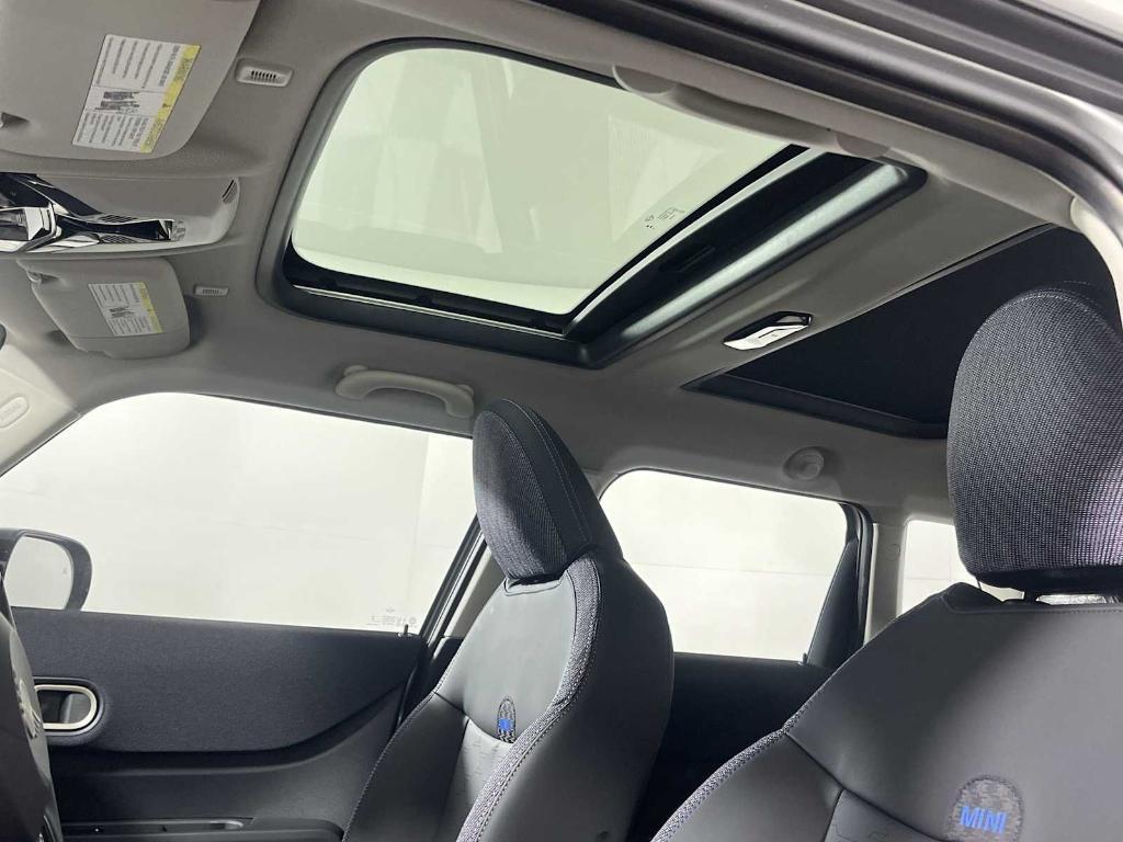new 2025 MINI Hardtop car, priced at $37,785