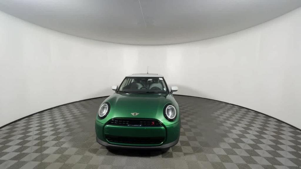 new 2025 MINI Hardtop car, priced at $36,395