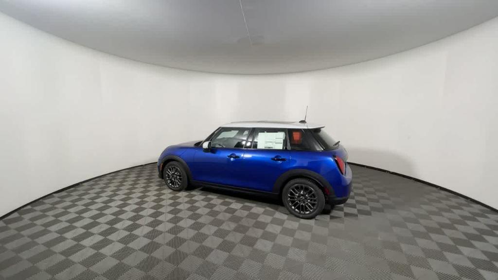 new 2025 MINI Hardtop car, priced at $38,745