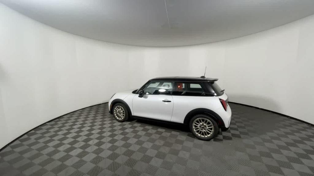 new 2025 MINI Hardtop car, priced at $36,595